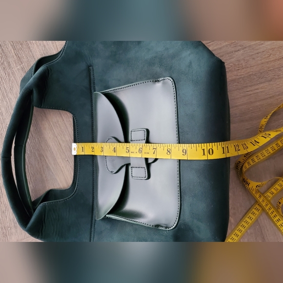 Large Emerald Green Hobo bag - Picture 8 of 9